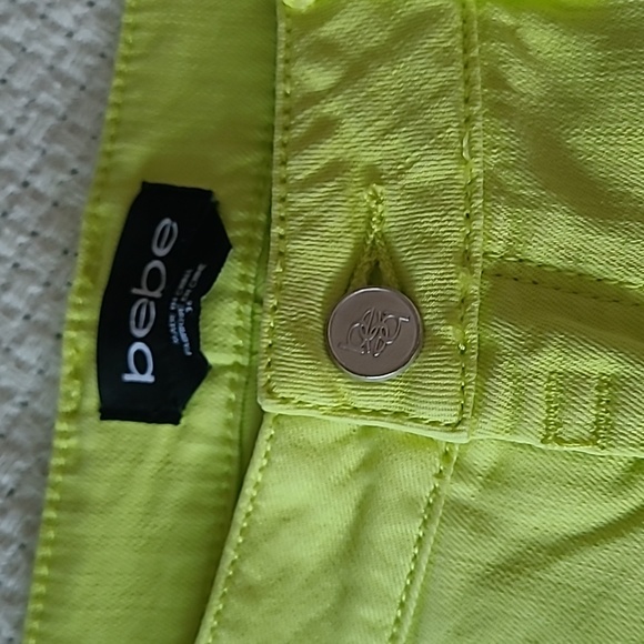 bebe lime green ripped jeans - Picture 2 of 4